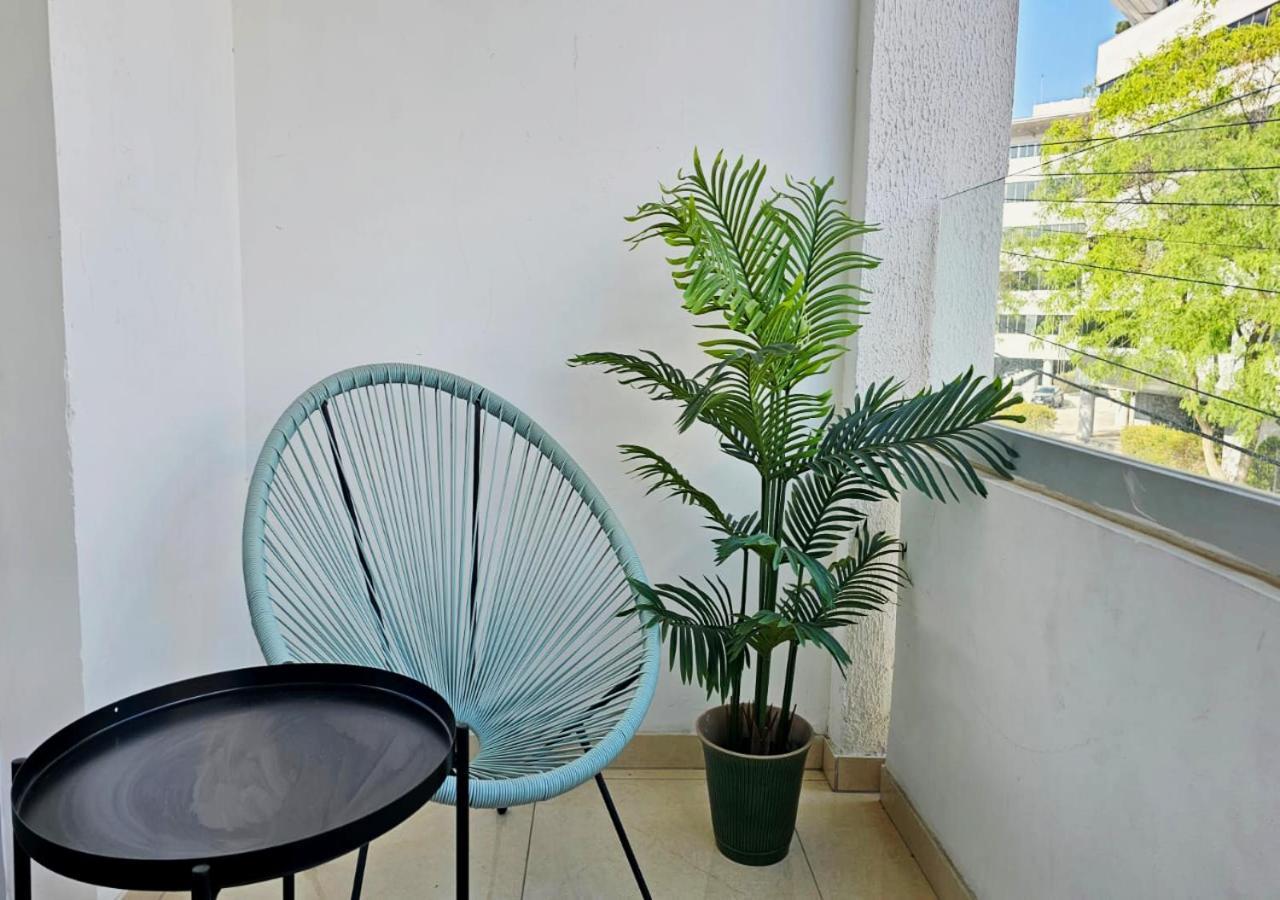 Phaedrus Living: City Centre Luxury Flat Esperidon 201 Nicosia Exteriör bild