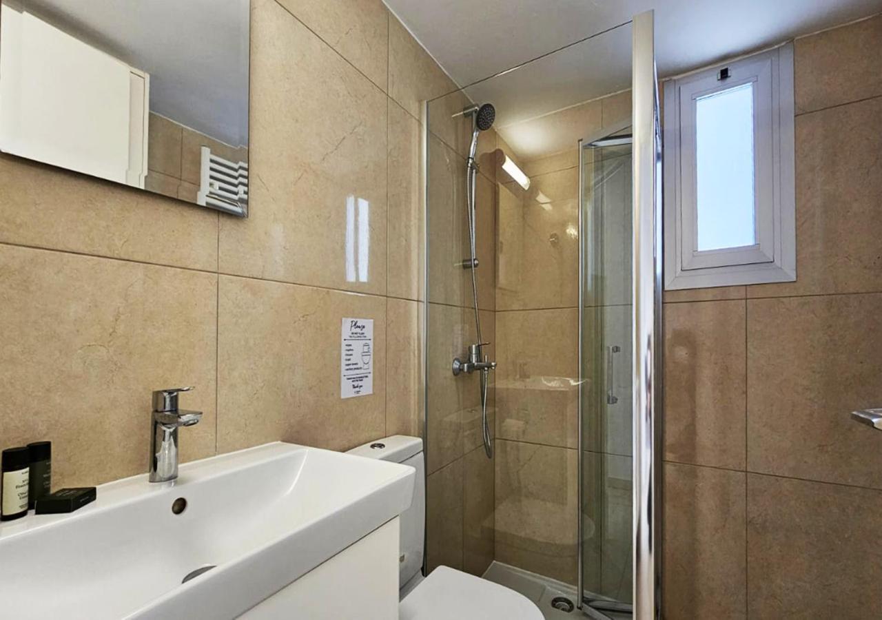 Phaedrus Living: City Centre Luxury Flat Esperidon 201 Nicosia Exteriör bild